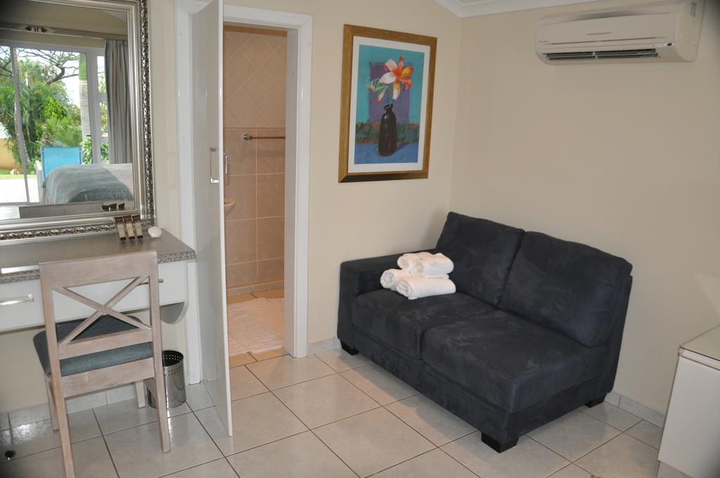 King Palm Self-Catering Suite Durban Oda fotoğraf